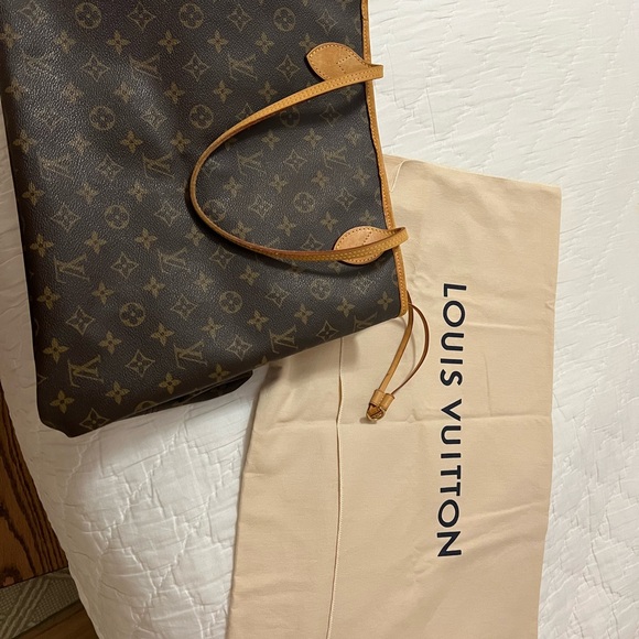 Louis Vuitton The Neverfull GM tote.  Monogram canvas! - Picture 9 of 9